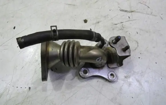 Mazda CX-5 EGR valve line/pipe/hose KRIS235789