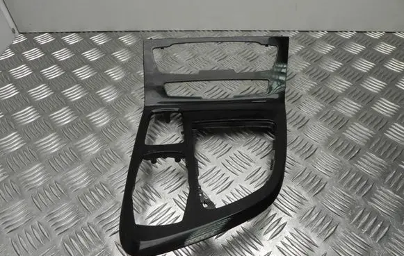 BMW 2 F46 Radio/GPS head unit trim 9287612 T1071