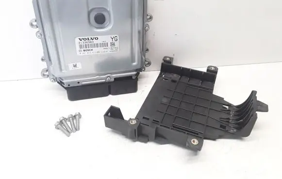 Volvo V60 Engine control unit/module 31336983 0281018414