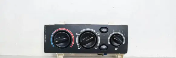 Renault Megane I Climate control unit 655739W A52AC 100840