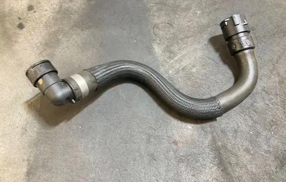 Land Rover Discovery Sport Engine coolant pipe/hose 6G918B159RD