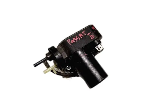 Volkswagen PASSAT B4 Other control units/modules 171907325