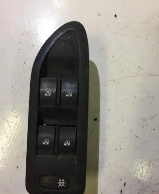 Renault Laguna II Electric window control switch