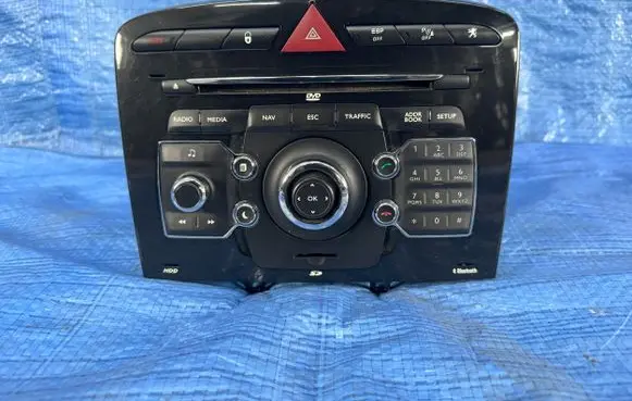 Peugeot RCZ Navigation unit CD/DVD player 96668909XN