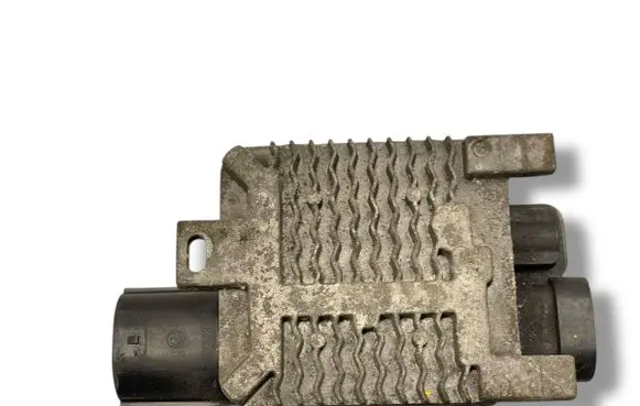 Ford Focus Fan control module 940002906 500000327609