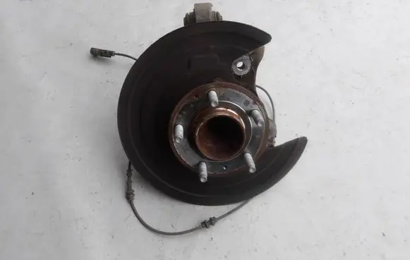Opel Insignia B Rear wheel hub spindle/knuckle 