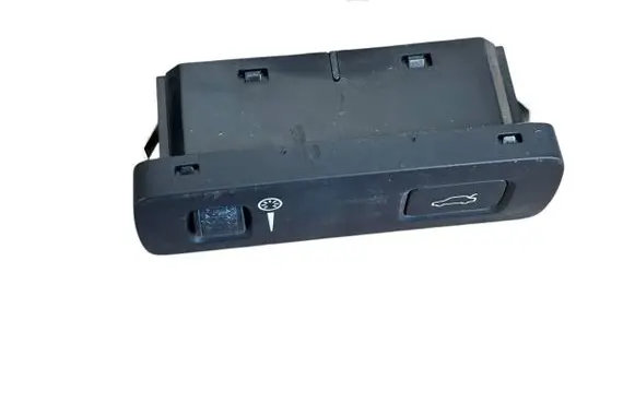 Volvo XC60 Tailgate opening switch 31443873 18W163 T18160332902