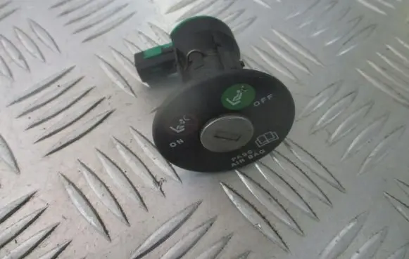 Fiat Croma Passenger airbag on/off switch 46818777