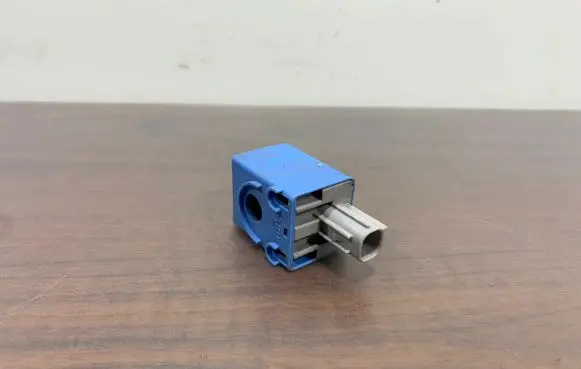 Subaru Forester SK Horn buzzer relay 0689004860