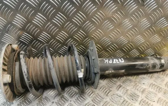 BMW 3 F30 F35 F31 Front shock absorber/damper 6855817