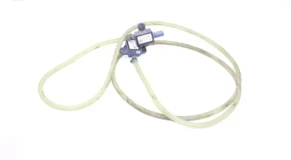 Mercedes-Benz A W176 Airbag deployment crash/impact sensor A1769051000