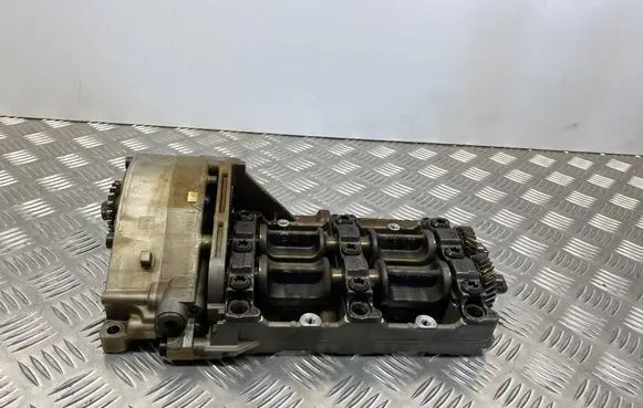 BMW 3 E90 E91 Oil pump 7544555 7567028 7507551
