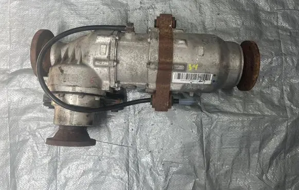 Mercedes-Benz Sprinter W906 Front differential A9063320405 100042731460