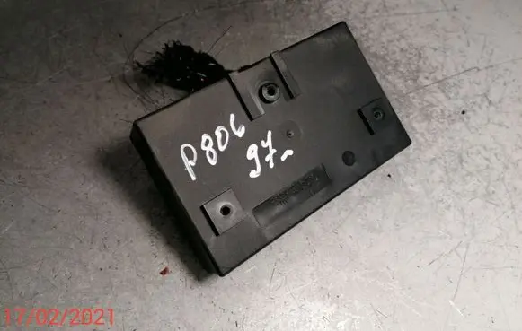 Peugeot 806 Door central lock control unit/module 9613347380000