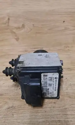 Volkswagen PASSAT B6 ABS Pump 3C0614109AK