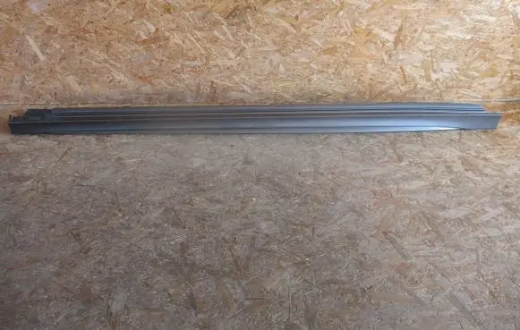 Mercedes-Benz CLA C118 X118 Sill A1186909100