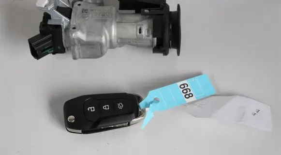 Ford Fiesta Ignition lock H1BC3F880AB