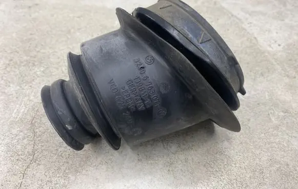 BMW 3 E90 E91 Steering tie rod boot 6763071 13981115 425249