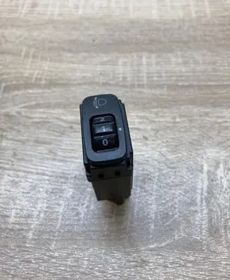Mitsubishi Lancer Headlight level height control switch 2L12