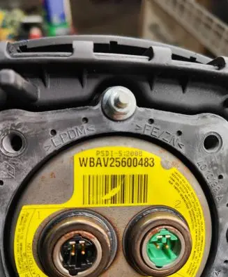 BMW 3 E90 E91 Steering wheel airbag 3051642 WBAV25600483 PSD152008