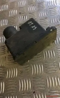 Audi 100 200 5000 C3 Central locking vacuum pump 443862257d