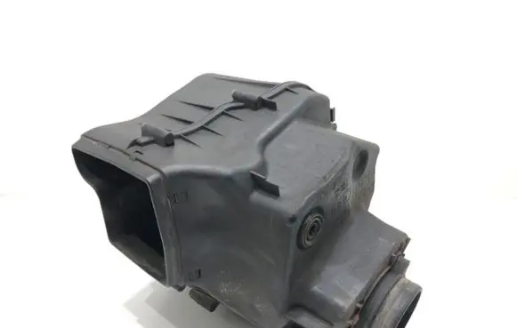 Audi A8 S8 D4 4H Air filter box 4H0183