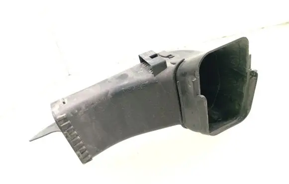 BMW 3 F30 F35 F31 Air intake duct part 7597584