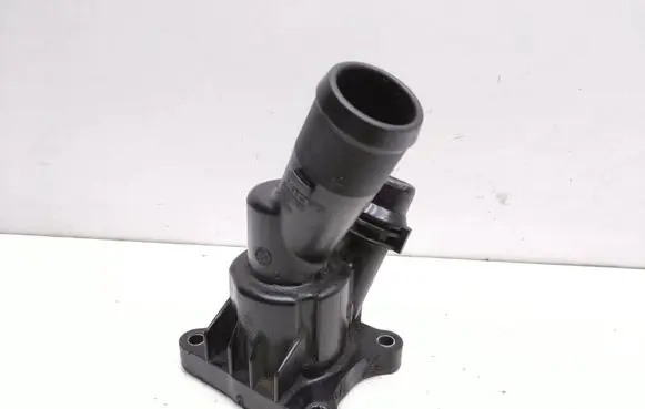 Volvo V60 Thermostat/thermostat housing 31293767