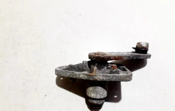 Toyota Previa (XR10, XR20) I Front wiper linkage and motor