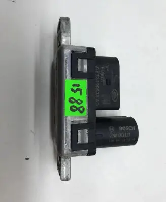 Jaguar XF X260 Glow plug pre-heat relay GX7312B533AD