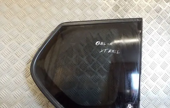 Nissan X-Trail T31 Rear side window 43R007953