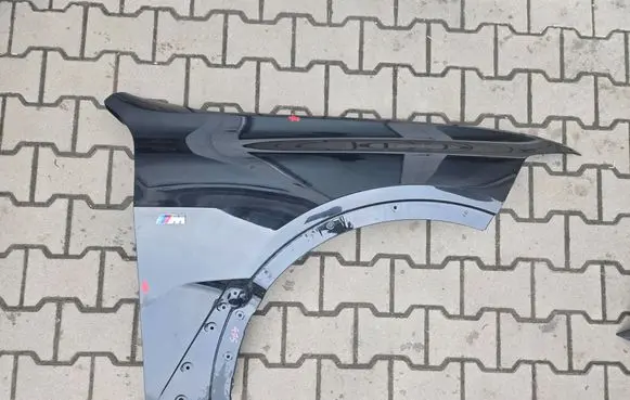 BMW X7 G07 Fender