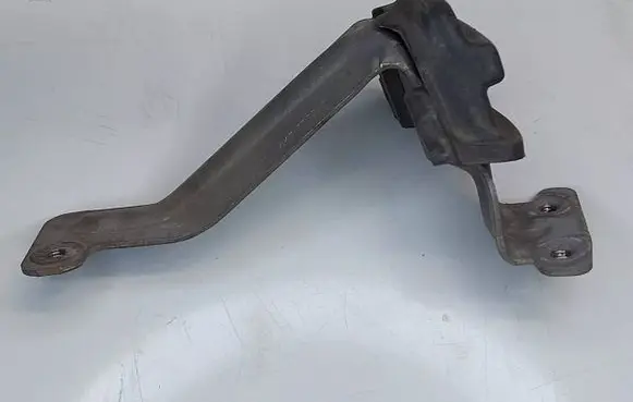 Chrysler Voyager Sliding door check strap stopper 04717757AB