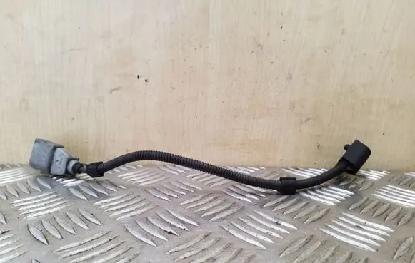 Volkswagen Jetta V Crankshaft position sensor