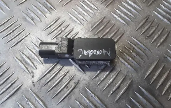 Mazda 6 Airbag deployment crash/impact sensor GJ6A57KC0