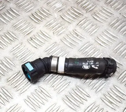 Jaguar I-Pace Engine coolant pipe/hose