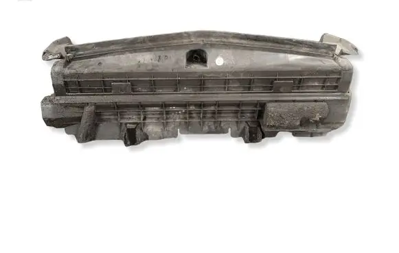 Mercedes-Benz C W204 Bottom radiator support slam panel A2045050430