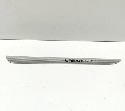 Peugeot 2008 I Front sill trim cover 9813957180