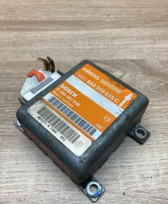 Audi A6 S6 C4 4A Airbag control unit/module 8A0959655C 0285001038 WithPlug
