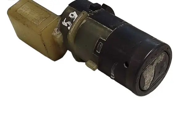 Audi A4 S4 B7 8E 8H Parking PDC sensor 4B0919275B PA66GF3