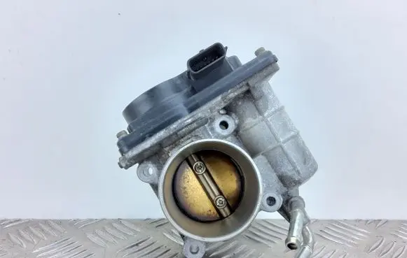 Nissan Juke I F15 Throttle valve