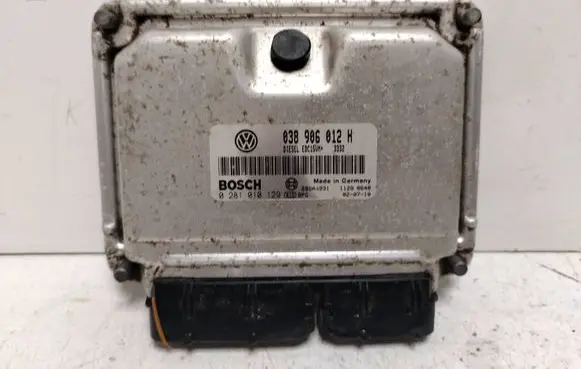 Skoda Octavia Mk1 (1U) Engine control unit/module 038906012H 0281010129 28SA4931