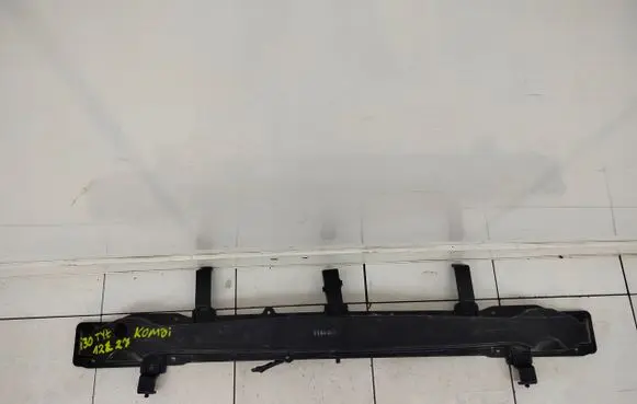 Hyundai i30 Rear bumper support beam 