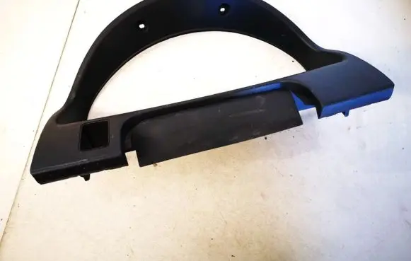 Mazda 626 Dashboard trim ge4t55421