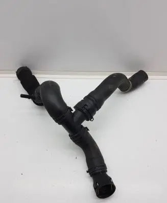 Land Rover Range Rover Sport L494 Engine coolant pipe/hose CPLA8584CA CPLA8260CD