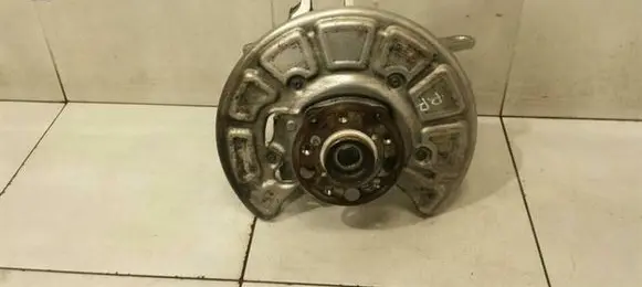 Mercedes-Benz AMG GT R190 C190 Rear wheel hub spindle/knuckle A1903505201