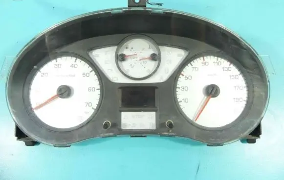 Speedometer (instrument cluster)