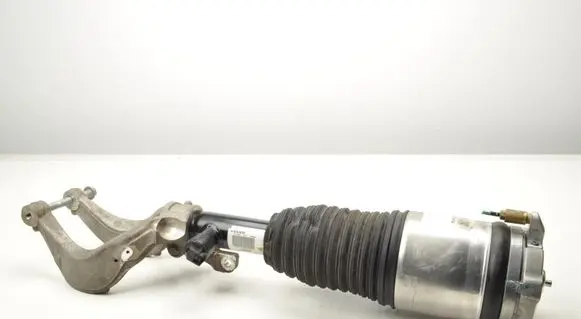 Volvo XC60 Front shock absorber/damper 32269552