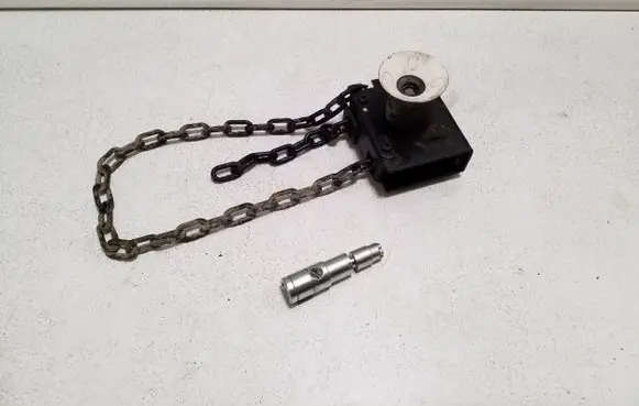 Nissan Navara D23 Spare wheel mounting bracket 