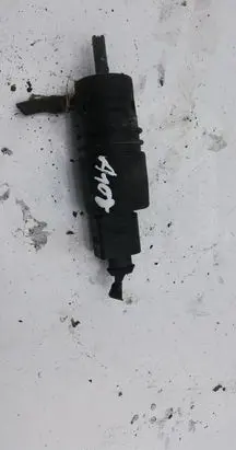 Honda Civic Windscreen/windshield washer pump 3043126